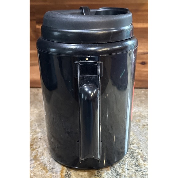 QuikTrip Vintage Plastic Refill Travel Mug 32oz Black Red/White Logo QT - Picture 5 of 13